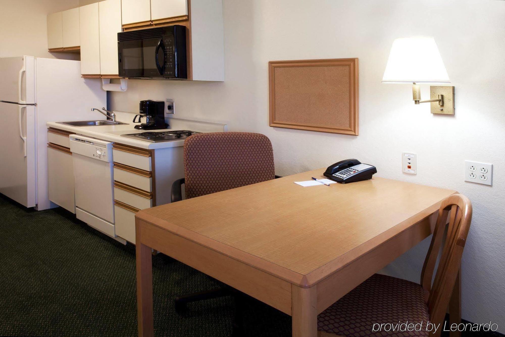 Candlewood Suites Lake Mary By Ihg Room photo