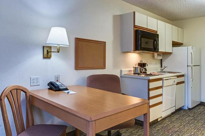 Candlewood Suites Lake Mary By Ihg Exterior photo