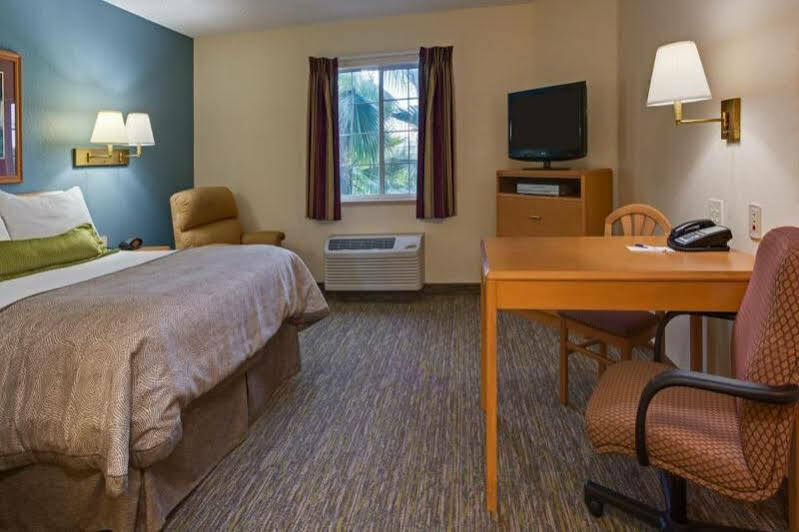 Candlewood Suites Lake Mary By Ihg Exterior photo